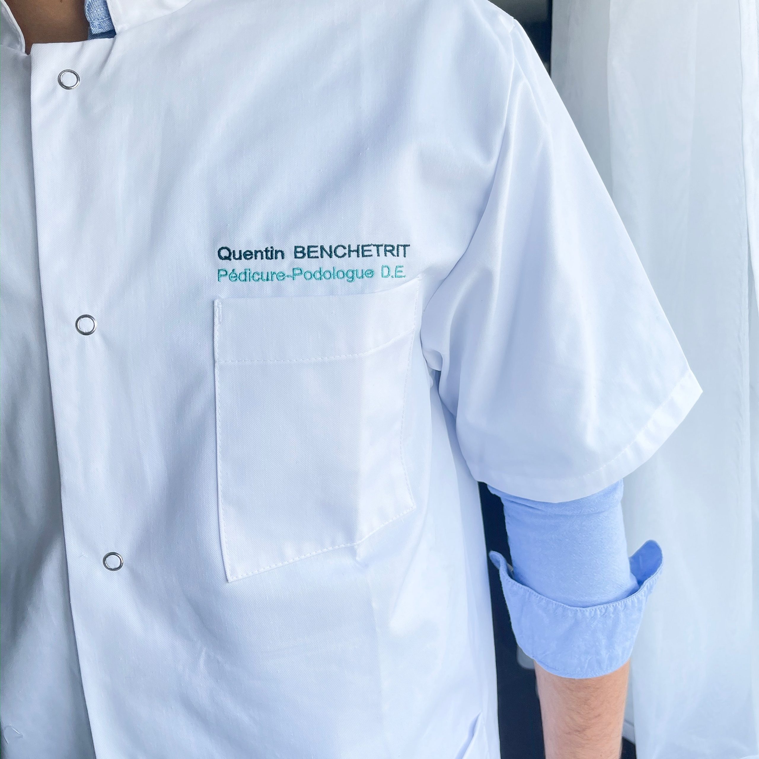 Brodez votre blouse selon vos envies dans l'atelier My Médical