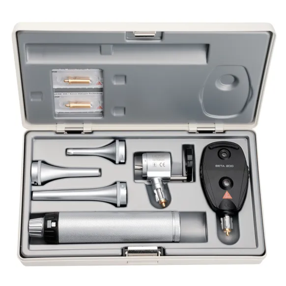 SET DE DIAGNOSTIC VETERINAIRE TETE FENDUE G100 + OPHTALMOSCOPE BETA 200